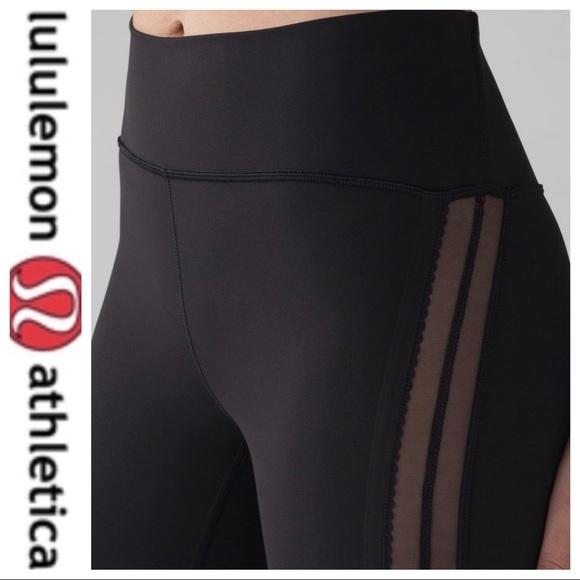 lululemon athletica Pants - 💕SALE💕 Lululemon Rare Black Sun Setter 17” Crop